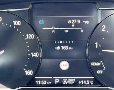BMW 3 Series 2.0 320i Sport Auto 4dr 27