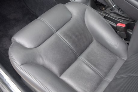 Alfa Romeo GT V6 24V 13