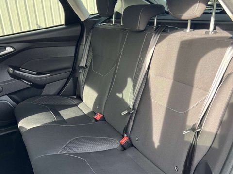 Ford Focus 1.6 Focus Zetec TDCI 5dr 28