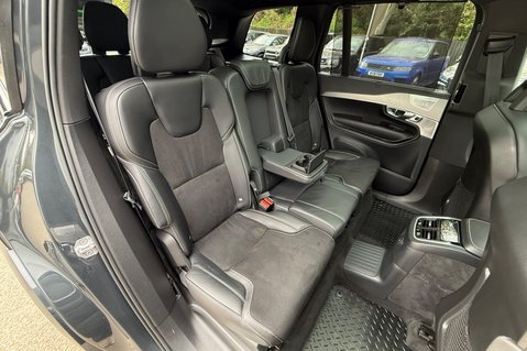 Volvo XC90 RECHARGE T8 R-DESIGN PRO AWD -B&W -POWER TOWBAR -PAN ROOF -LOUNGE PACK 32