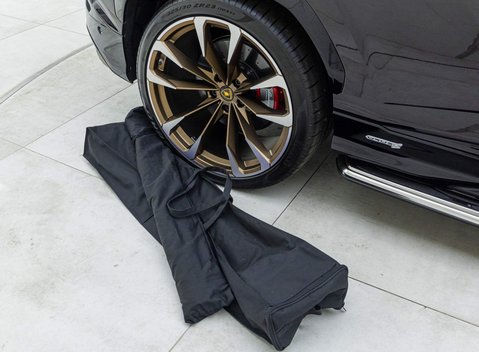 Lamborghini Urus S 39