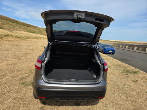 Nissan Qashqai 1.5 dCi Tekna 2WD Euro 6 (s/s) 5dr 39