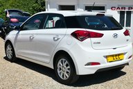 Hyundai i20 MPI SE.AUTOMATIC..1 PREVIOUS OWNER,18 STAMPS,AIR CON,LAST OWNER  9 YEARS. 9