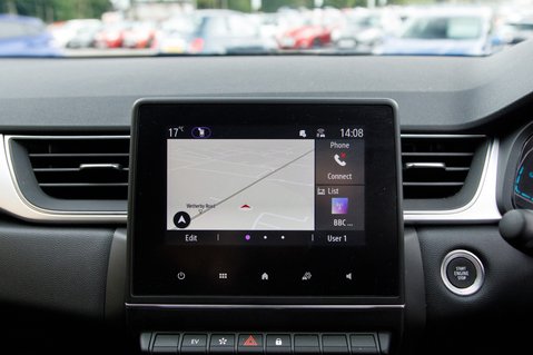 Renault Captur TECHNO E-TECH 21