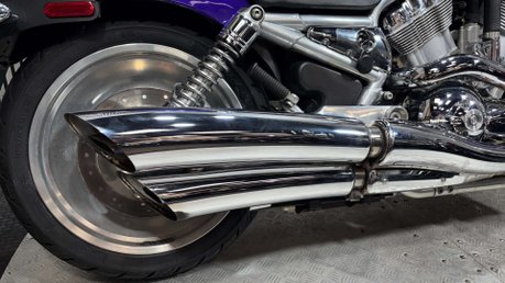 Harley-Davidson V-Rod 1130 2006 24K LONG MOT STUNNING CRUISER CUSTOM BIKE 8