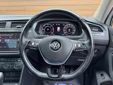 Volkswagen Tiguan 2.0 Tiguan SEL TDI BlueMotion Technology 4Motion Semi-Auto 4WD 5dr 31