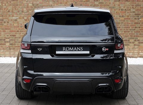 Land Rover Range Rover Sport SVR 5.0 Urban 22