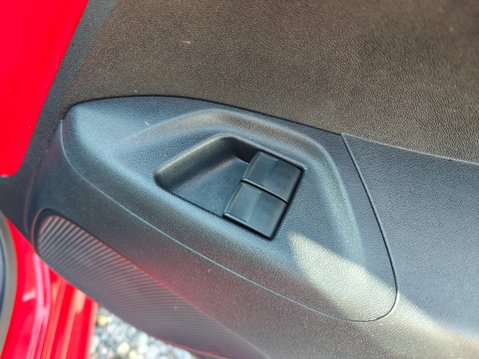 Toyota Aygo VVT-I X-PLAY X-SHIFT 42