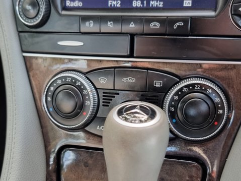 Mercedes-Benz SL Series SL350 41