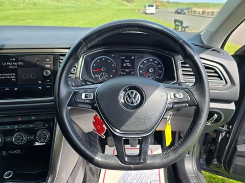 Volkswagen T-Roc 1.0 TSI SE Euro 6 (s/s) 5dr 40