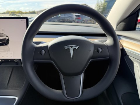 Tesla Model 3 (Dual Motor) Long Range Saloon 4dr Electric Auto 4WDE (346 ps) 34