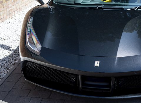 Ferrari 488 Spider 22