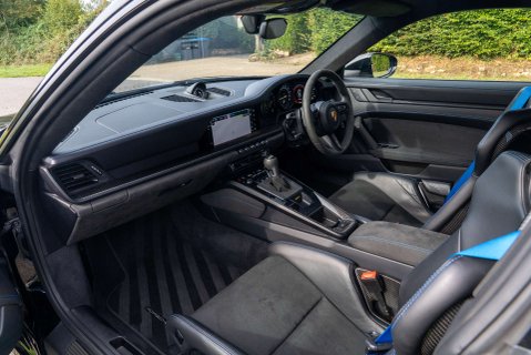 Porsche 911 4.0 992 GT3 PDK 9