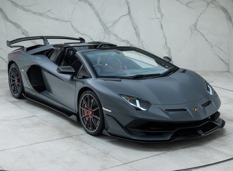 Lamborghini Aventador SVJ LP 770-4 ROADSTER 14