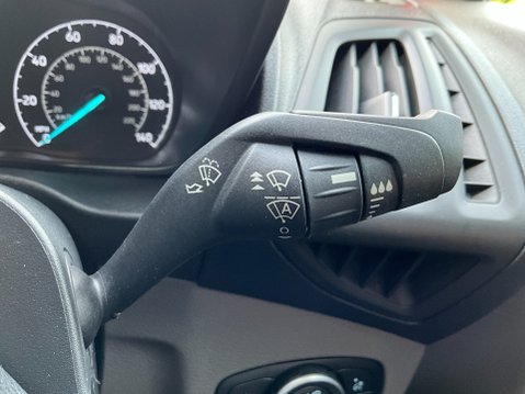 Ford Transit Connect 240 LIMITED TDCI 34