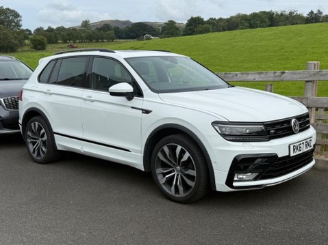 Volkswagen Tiguan 2.0 TDI R-Line Euro 6 (s/s) 5dr 1