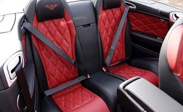 Bentley Continental GT GTC V8 S Mulliner 9