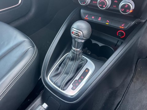 Audi A1 1.4 TFSI CoD Black Edition Sportback S Tronic Euro 5 (s/s) 5dr 34