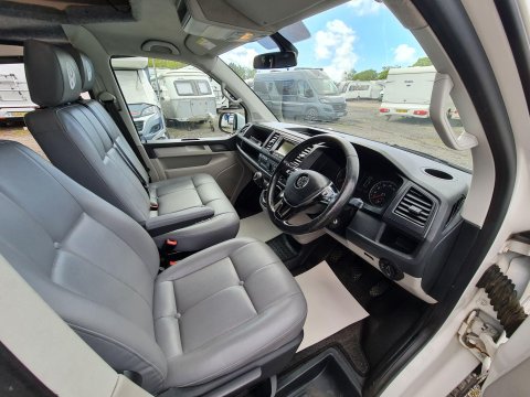 Volkswagen Campervan Long Wheel Base 34