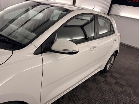 Kia Rio 1.0 T-GDi 2 Euro 6 (s/s) 5dr 38