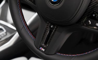 BMW M3 Competition xDrive 10