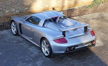 Porsche Carrera GT 15
