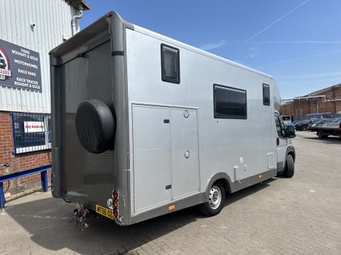 Citroen Relay 3500kg RACE VAN RACE TRUCK MOTORHOME LARGE GARAGE 5