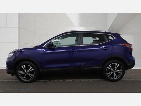 Nissan Qashqai 1.6 DIG-T N-Connecta Euro 6 (s/s) 5dr 2
