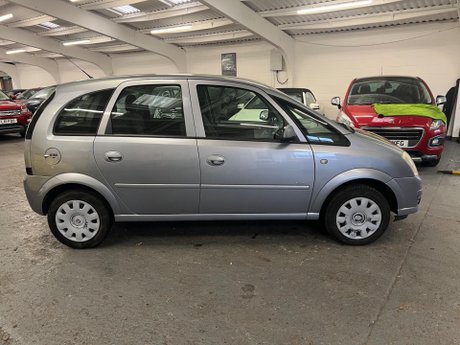 Vauxhall Meriva 1.6i 16v Club Easytronic 5dr 7