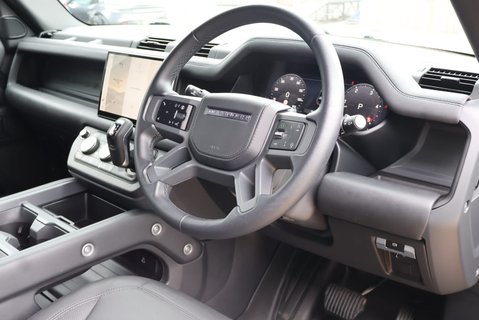 Land Rover Defender 90 HARD TOP X-DYNAMIC HSE STYLED BY SEEKER SUPER LOW MILES  11