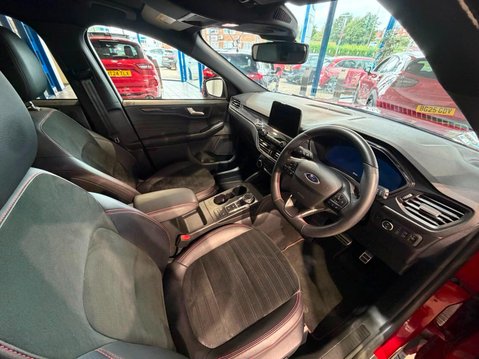 Ford Kuga 2.5h Duratec ST-Line Edition CVT Euro 6 (s/s) 5dr 9