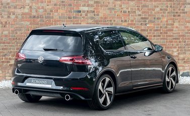 Volkswagen Golf GTI 6