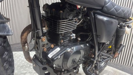 Mutt Sabbath 2022 4,412 MILES RUNNING PROJECT BIKE SPARES OR REPAIR 125CC 23