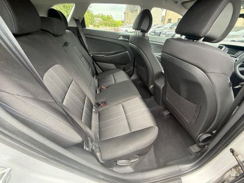 Hyundai TUCSON 1.7 CRDi Blue Drive S Euro 6 (s/s) 5dr 18