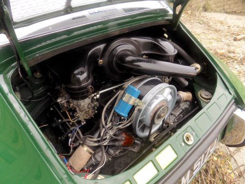 Porsche 911 T 2.2 LWB - LHD COUPE 47
