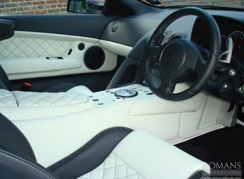 Lamborghini Murcielago LP640 2