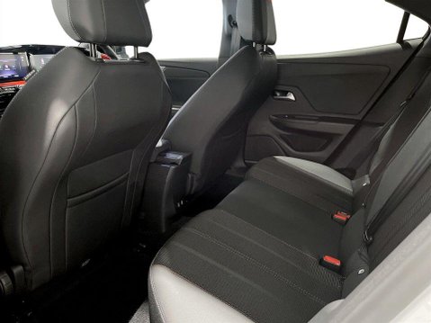 Vauxhall Mokka Electric 50kWh GS SUV 5dr Electric Auto (136 ps) Air Con - Alloy Wheels - Bluetooth 20