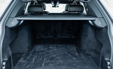 Rolls-Royce Cullinan Black Badge 46