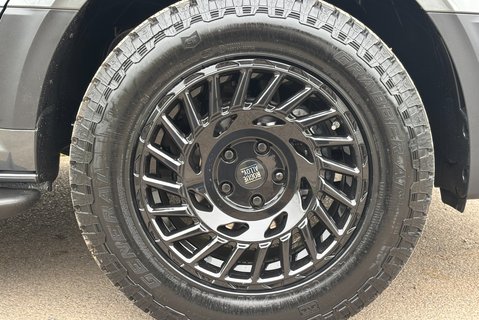 MAN TGE 3.180 4Motion Standard Hr DCIV - DSG Auto - 5 Seats 36