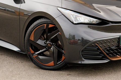 Cupra Born V3 12
