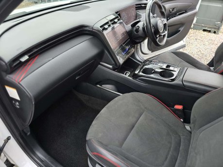 Hyundai TUCSON 1.6 h T-GDi N Line S SUV 5dr Petrol Hybrid Auto Euro 6 (s/s) (230 ps) 42
