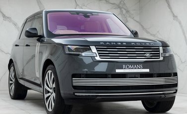Land Rover Range Rover P530 SV 1