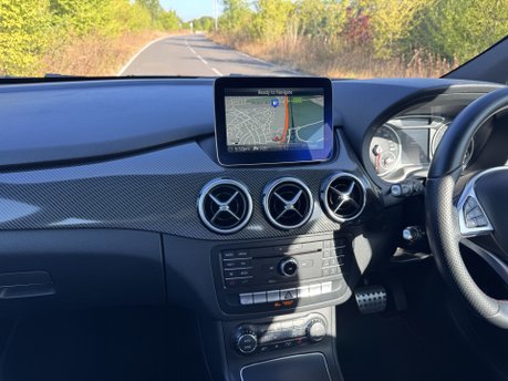 Mercedes-Benz B Class B 200D AMG Line Executive Auto Diesel PARKTRONIC/CAMERA/SAT NAV 11
