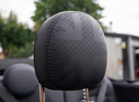 Mini JCW Convertible 15