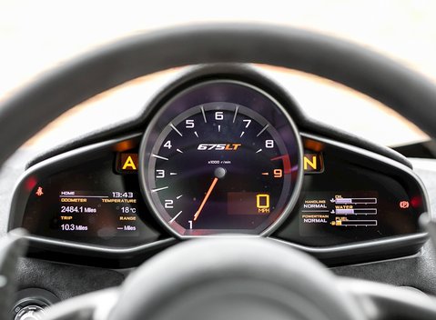 McLaren 675LT 15
