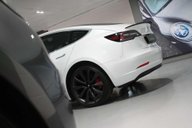 Tesla Model 3 PERFORMANCE AWD 2