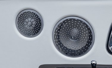 Rolls-Royce Cullinan Series II BLACK BADGE 34