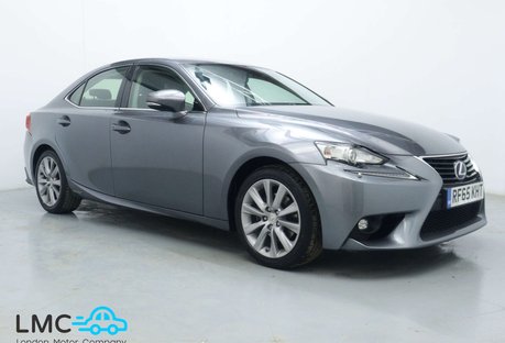 Lexus Is 2.5 300h Advance Saloon 4dr Petrol Hybrid E-CVT Euro 6 (s/s) (223 ps)
