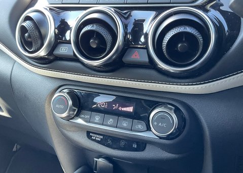 Nissan Juke PREMIERE EDITION 21