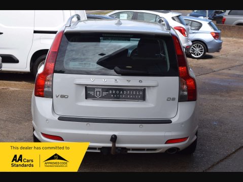 Volvo V50 2.0 V50 R-Design Edition D3 5dr 4